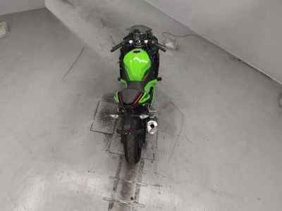 Kawasaki Ninja 400 2024
