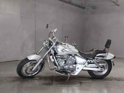 Honda Magna 250