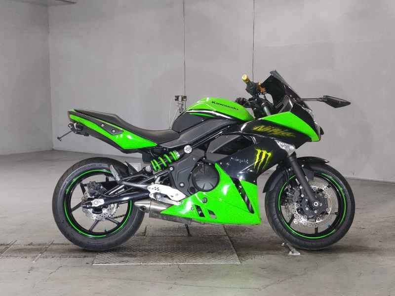 Kawasaki Ninja 400R 2012