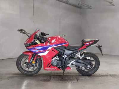 Honda CBR400R 2025