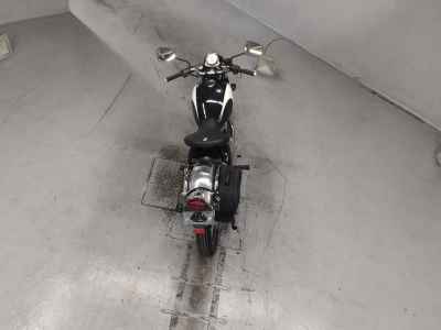 Kawasaki Estrella