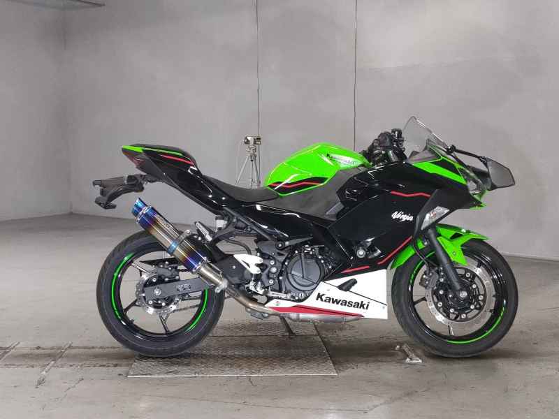 Kawasaki Ninja 400 2021