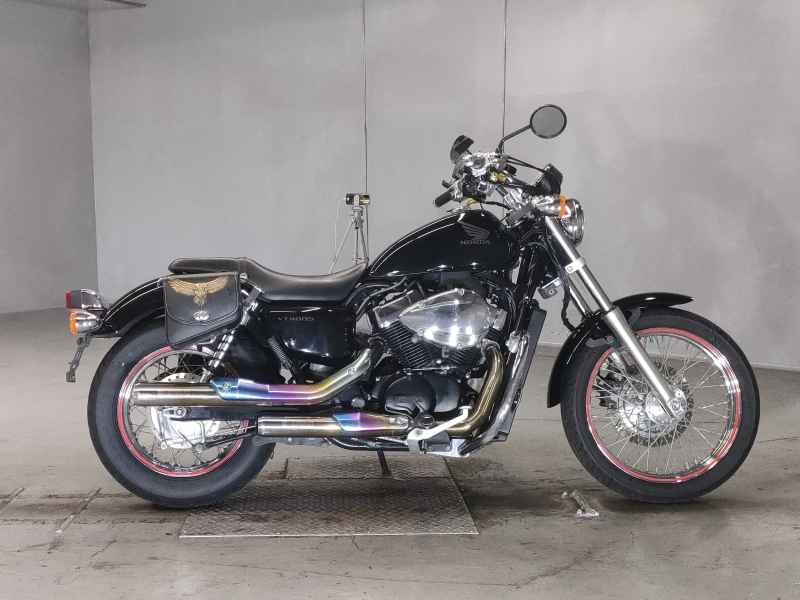 Honda VT400S 2012