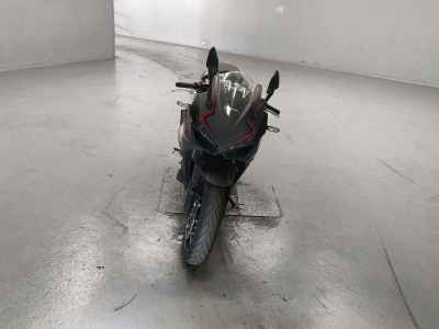 Honda CBR400R 2019