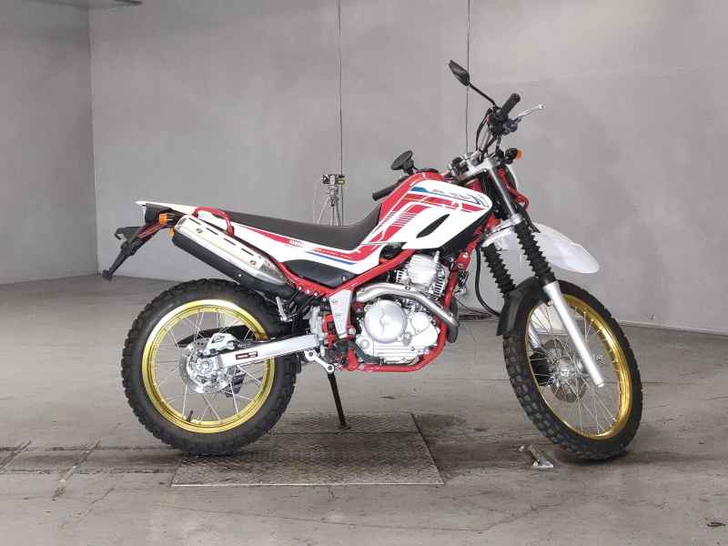 Yamaha XT250 Serow