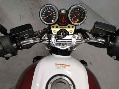Honda CB1300SF 2025