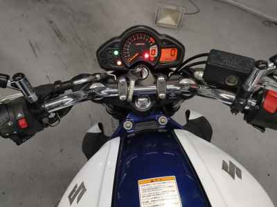 Suzuki Gladius SFV400 2010