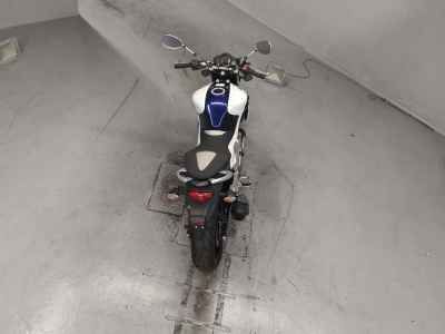 Suzuki Gladius SFV400 2010