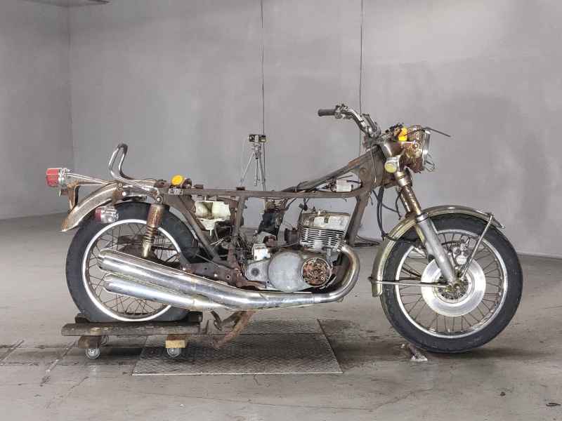 Suzuki GT550
