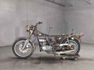 Suzuki GT550