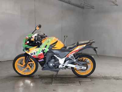 Honda CBR250R 2013