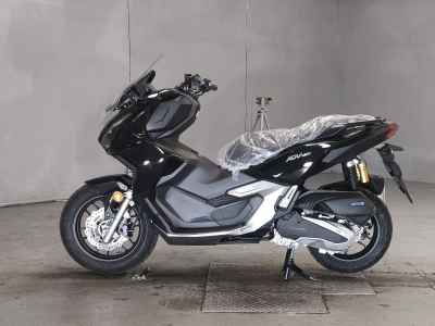 Honda ADV 160 2025
