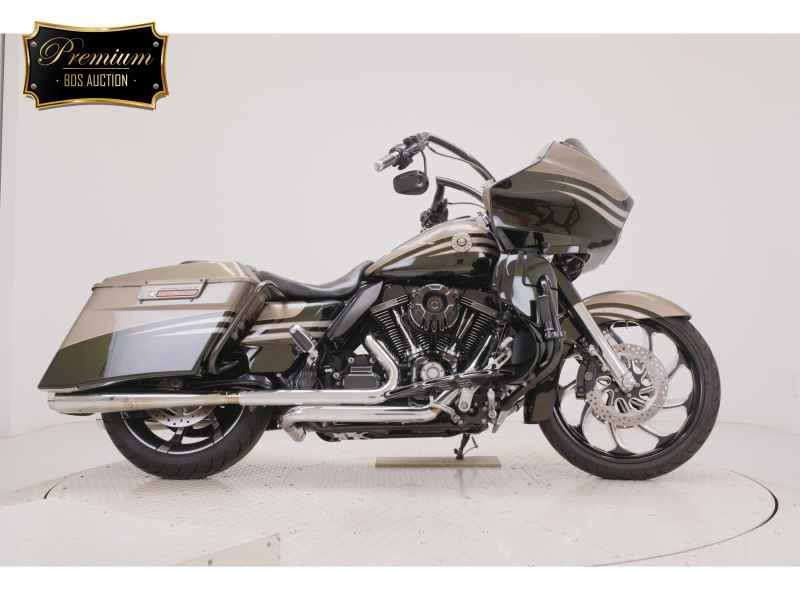 Harley-Davidson Road Glide FLTRXSE1800 2013