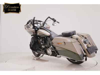 Harley-Davidson Road Glide FLTRXSE1800 2013