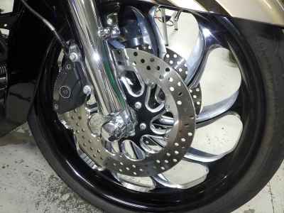 Harley-Davidson Road Glide FLTRXSE1800 2013