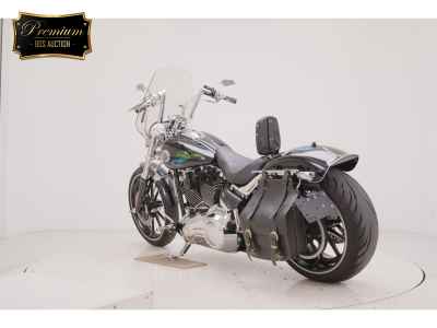 Harley-Davidson Breakout FXSB1580 2015