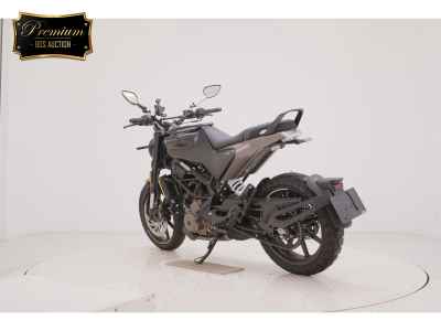 Husqvarna Svartpilen 250 2023