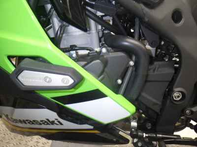 Kawasaki Ninja ZX-4RR 2024