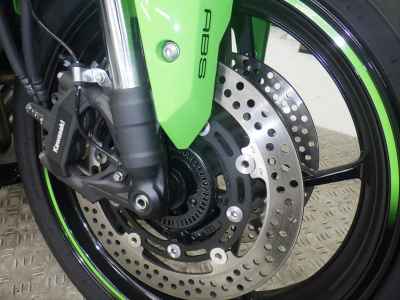 Kawasaki Ninja ZX-4RR 2024
