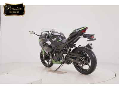 Kawasaki Ninja 400 2023