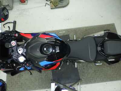BMW M1000RR 2025