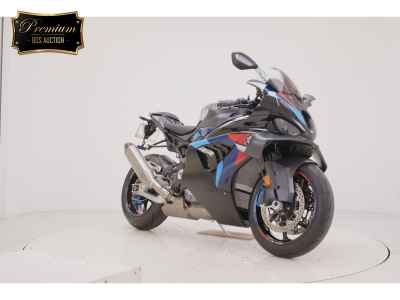 BMW M1000RR 2025