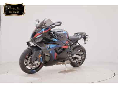 BMW M1000RR 2025