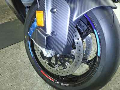 BMW M1000RR 2025
