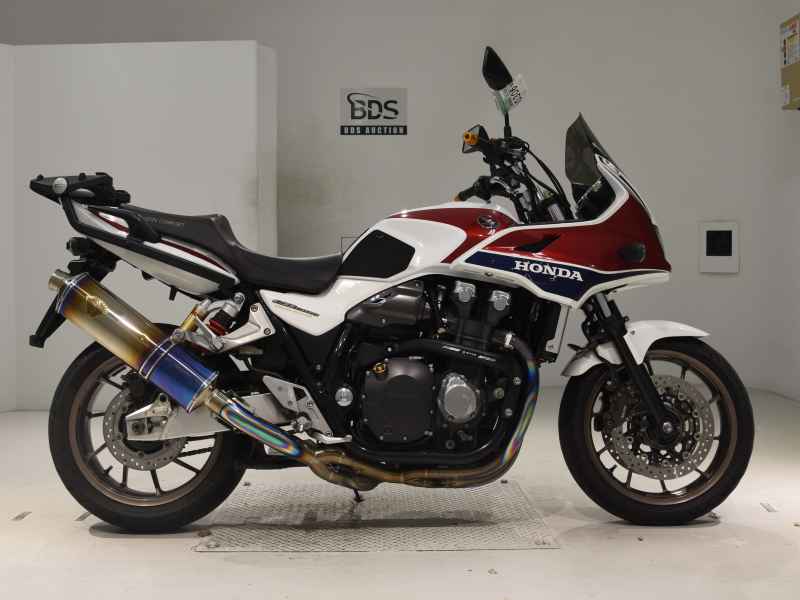 Honda CB1300 Super Boldor 2016