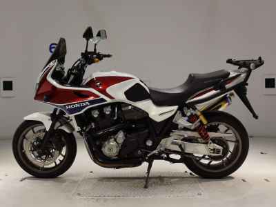 Honda CB1300 Super Boldor 2016