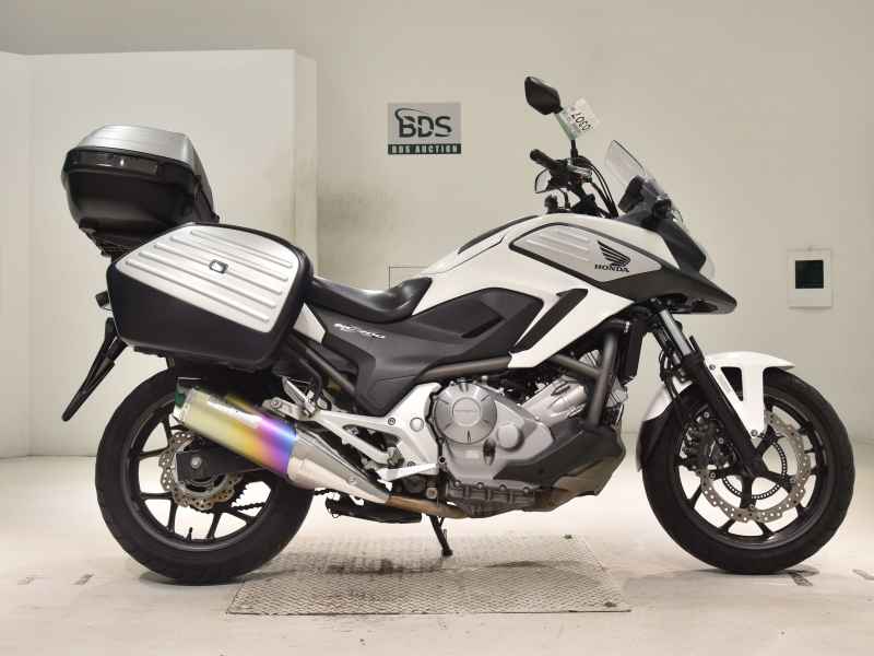 Honda NC700X 2012