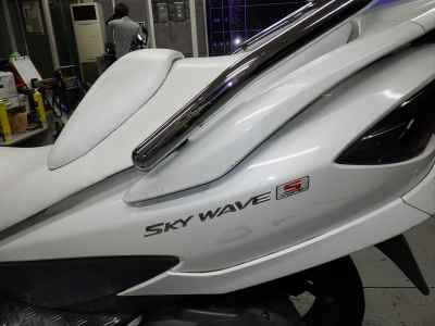 Suzuki Skywave 250S