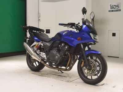 Honda CB400SFV Boldor 2015