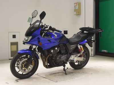 Honda CB400SFV Boldor 2015