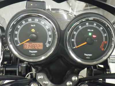Triumph Bonneville T100 2011