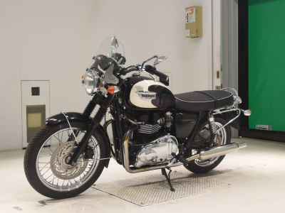 Triumph Bonneville T100 2011