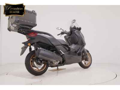 Yamaha XMAX 250 2023