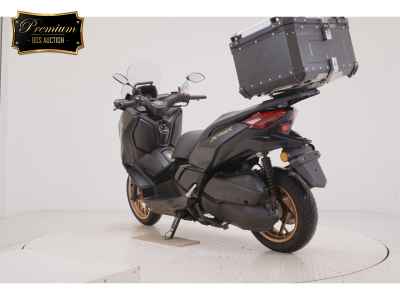 Yamaha XMAX 250 2023