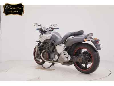 Yamaha V-Max 1700 2011