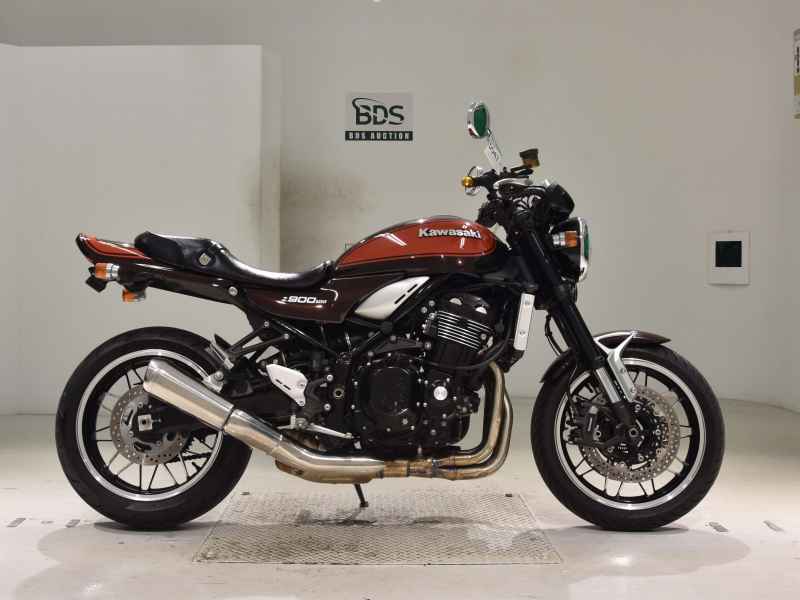 Kawasaki Z900RS 2018