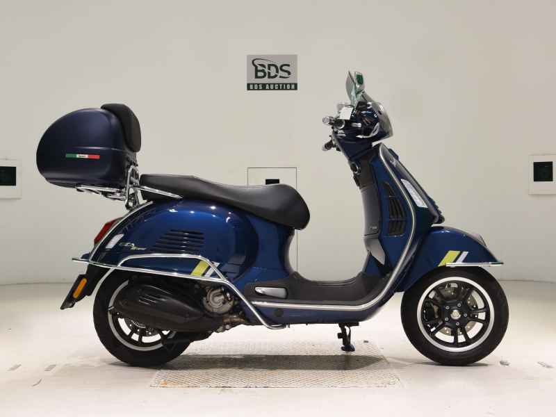 Vespa GTS 300 Super 2024