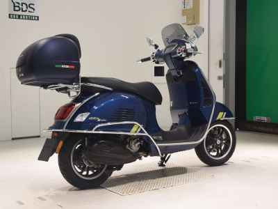 Vespa GTS 300 Super 2024