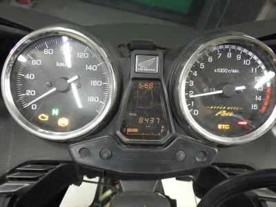 Honda CB400 Super Boldor 2020