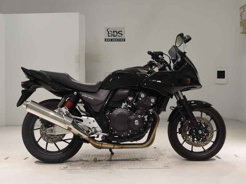 Honda CB400 Super Boldor 2020