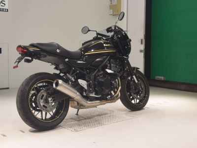 Kawasaki Z900RS Cafe 2023