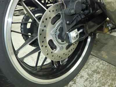 Kawasaki Z900RS 2023