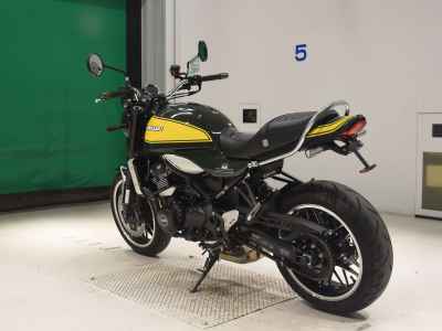 Kawasaki Z900RS 2023