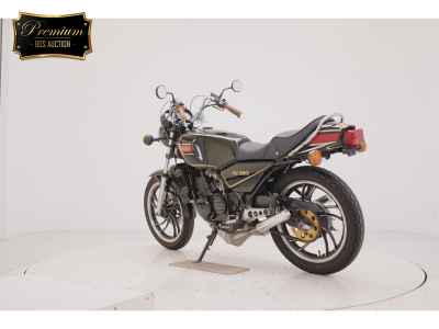 Yamaha RZ250