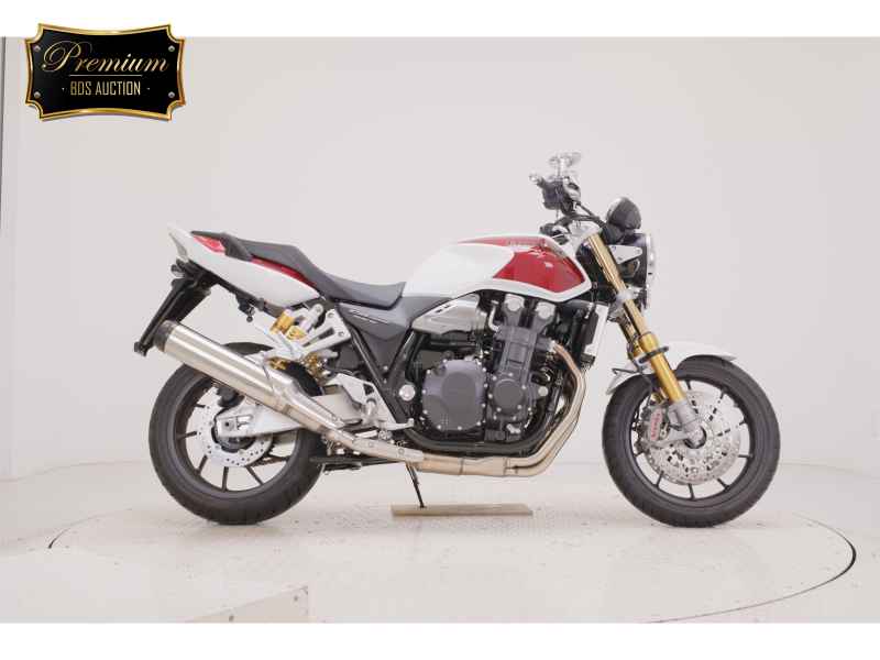 Honda CB1300SF 2025