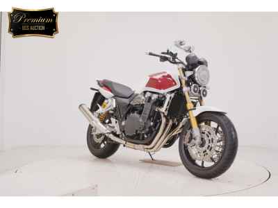 Honda CB1300SF 2025